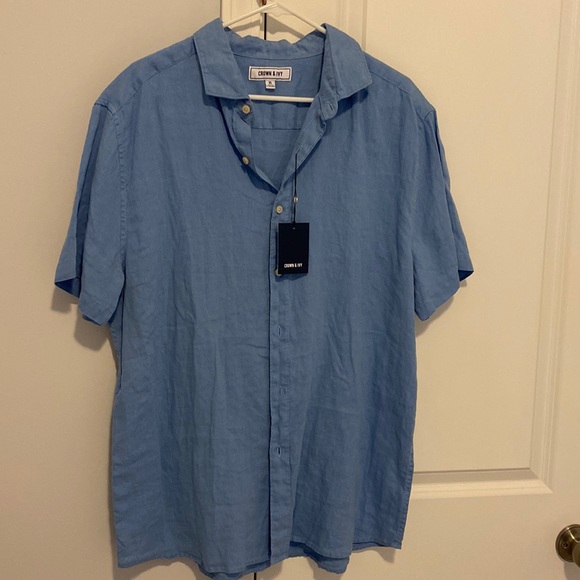 crown & ivy Other - Crown and Ivy button down NWT